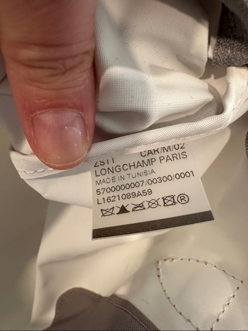 Longchamp Small La Pliage Tote in Light Gray - Picture 2 of 9